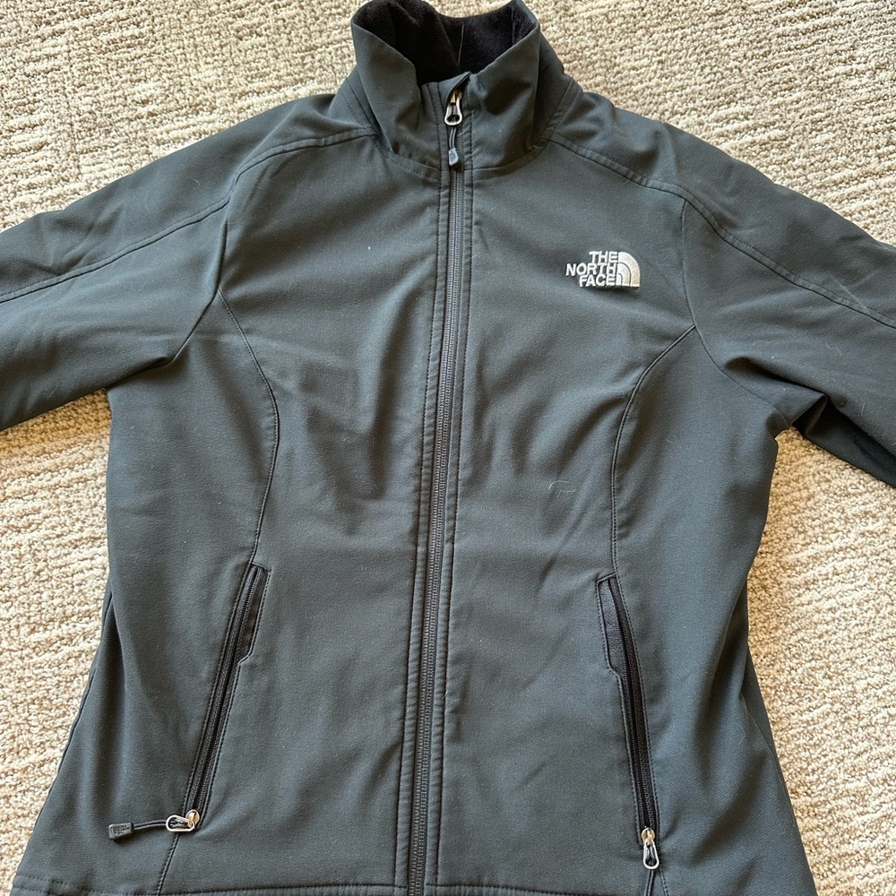 XS black north face jacket
